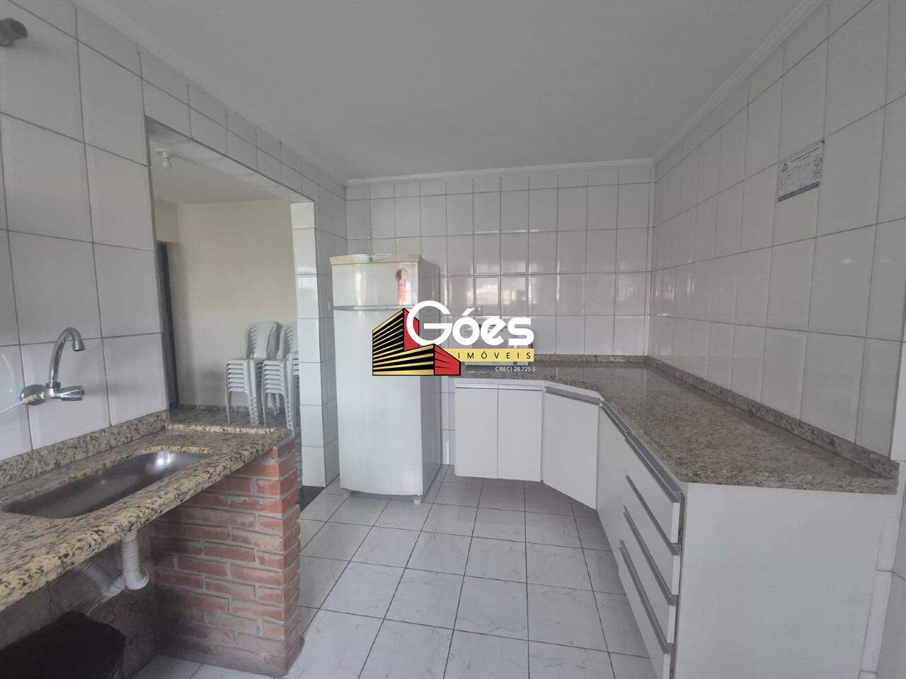 Apartamento à venda com 2 quartos, 64m² - Foto 23