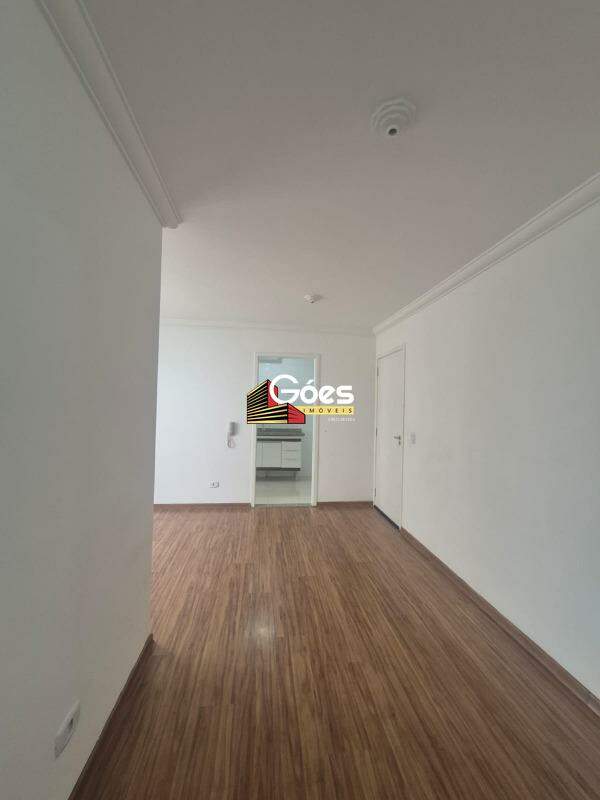 Apartamento à venda com 2 quartos, 56m² - Foto 3