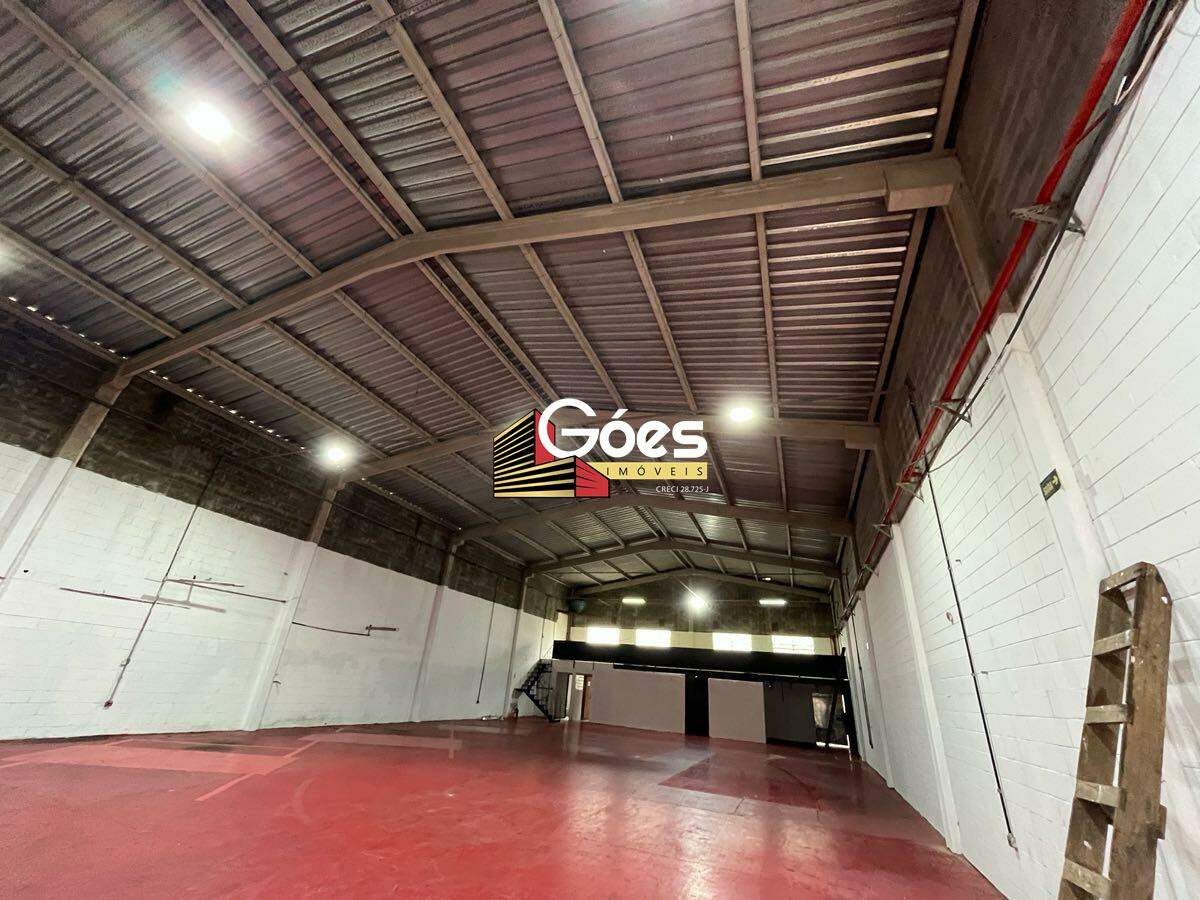 Depósito-Galpão-Armazém para alugar, 500m² - Foto 2