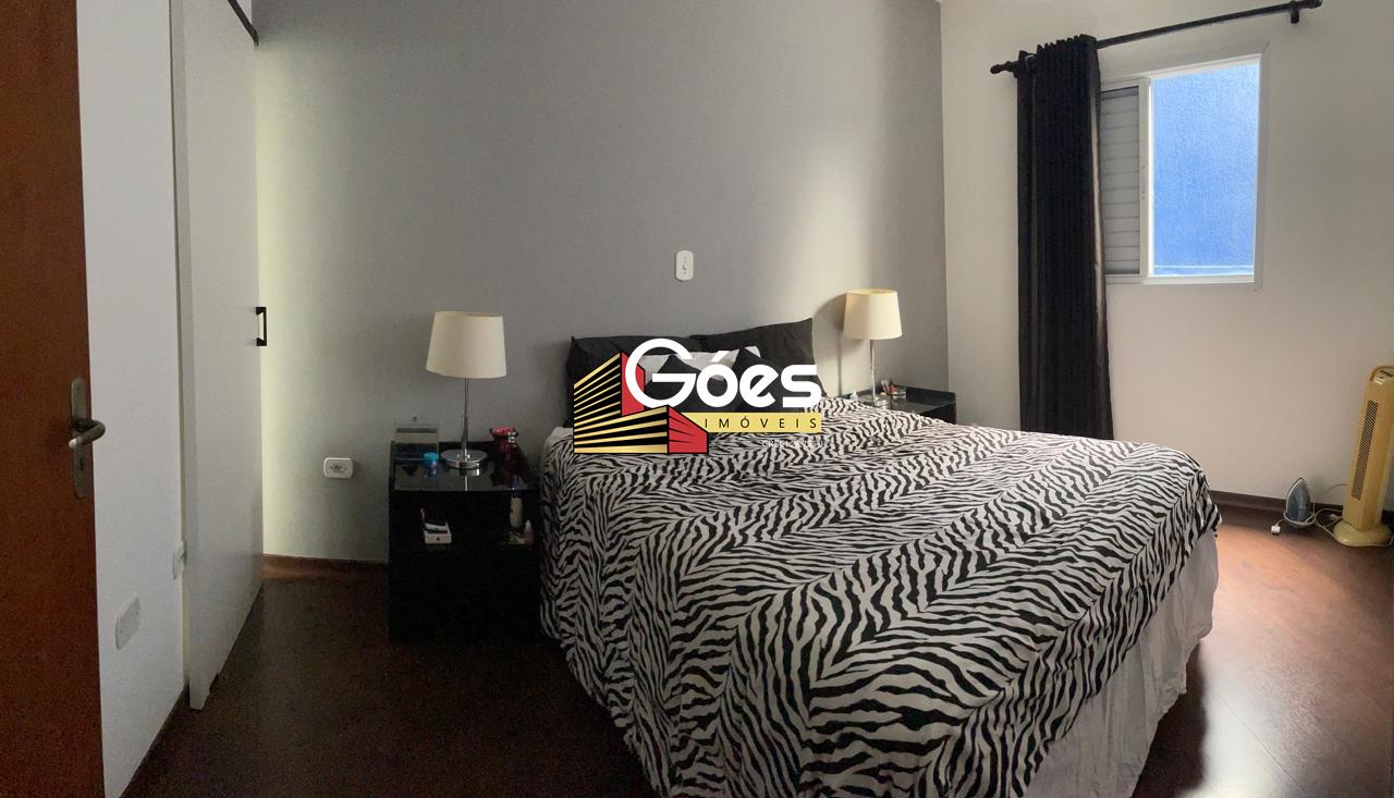 Sobrado à venda em Jardim Santo Antônio: 