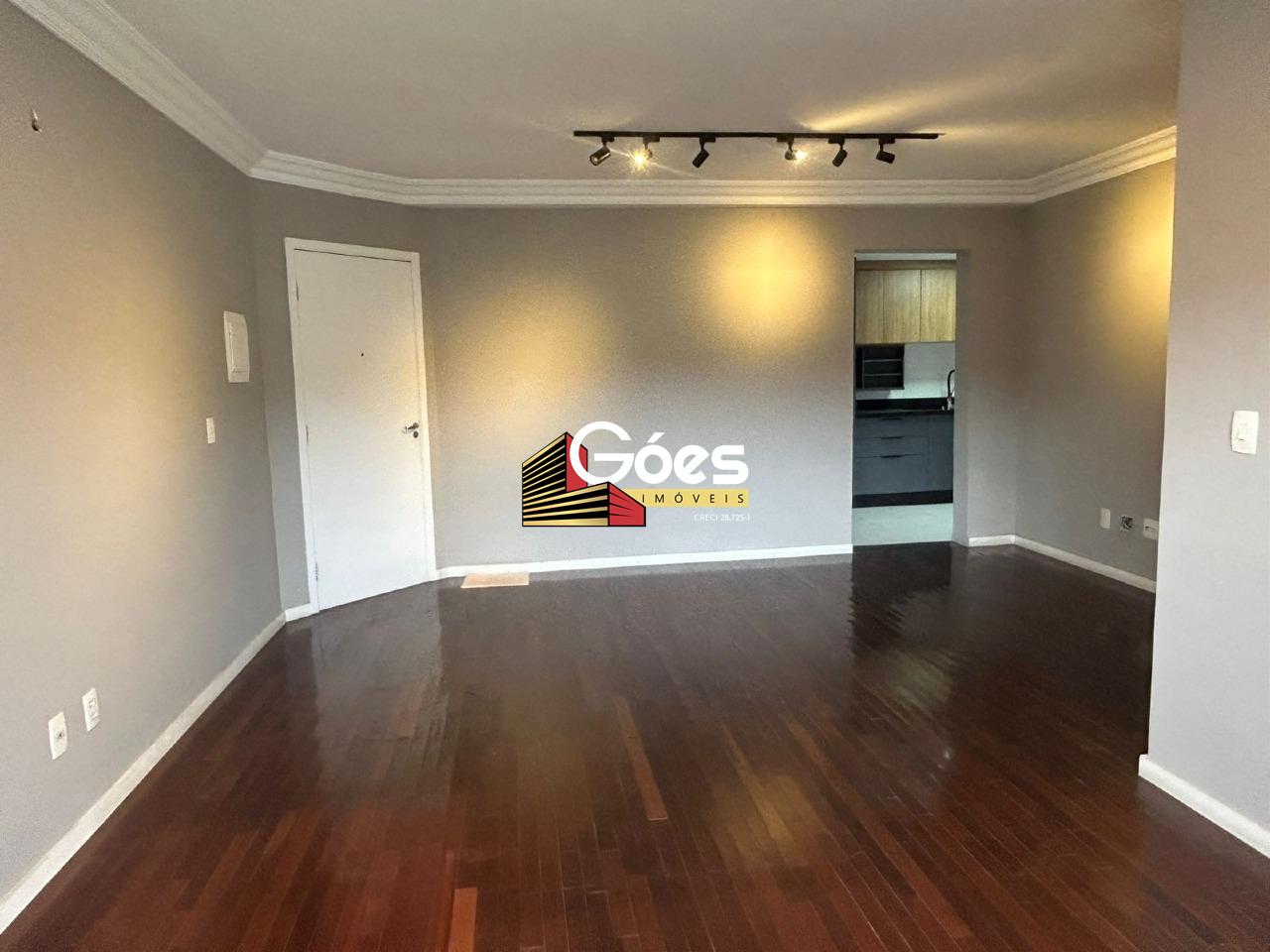 Apartamento à venda em Jardim Santo Antônio: 