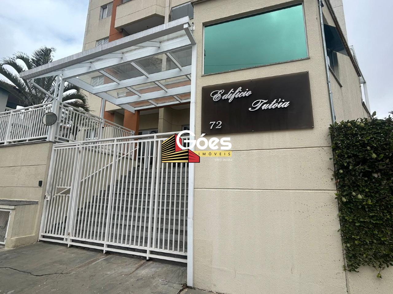 Apartamento à venda em Jardim Santo Antônio: 