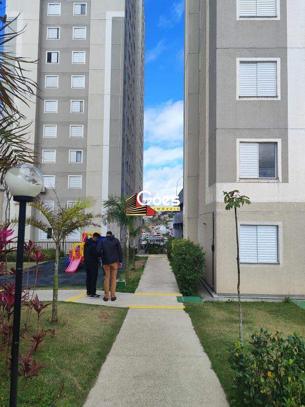 Apartamento para aluguel em Vila Nossa Senhora das Vitórias: 