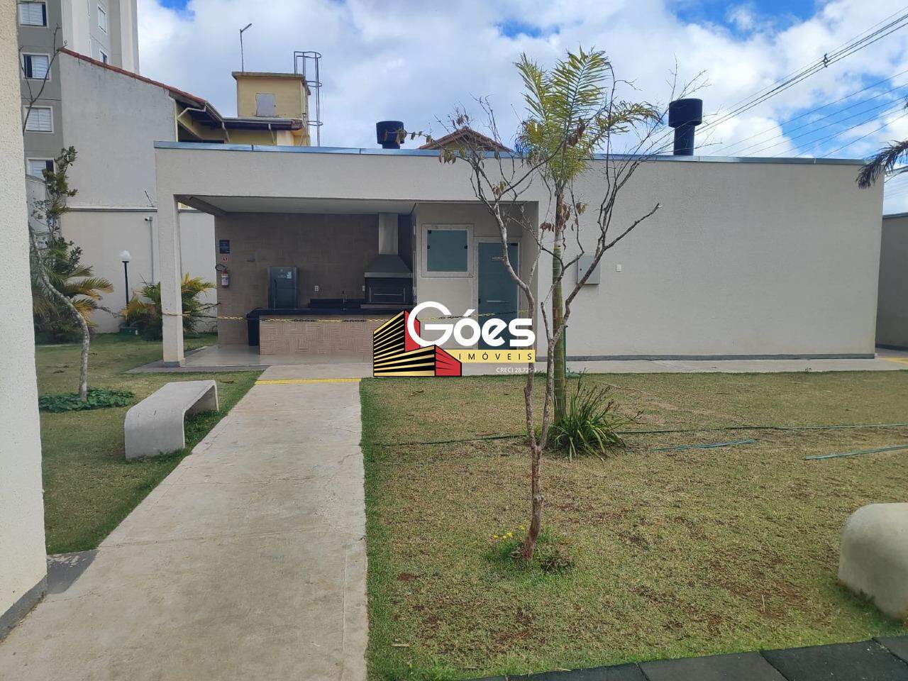 Apartamento para aluguel em Vila Nossa Senhora das Vitórias: 
