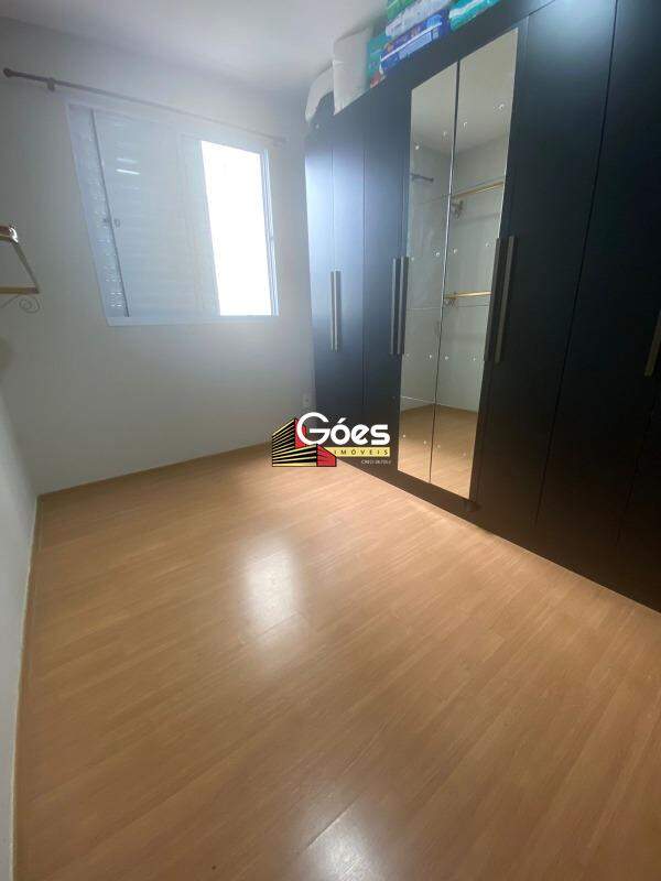 Apartamento para aluguel em Vila Nossa Senhora das Vitórias: 