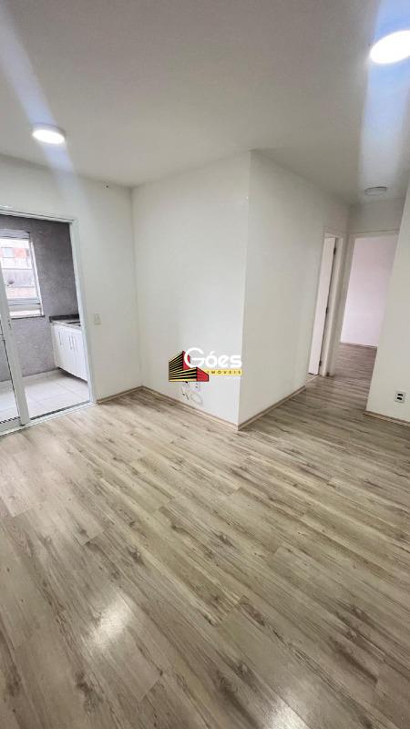 Apartamento à venda em Jardim Pedroso: 