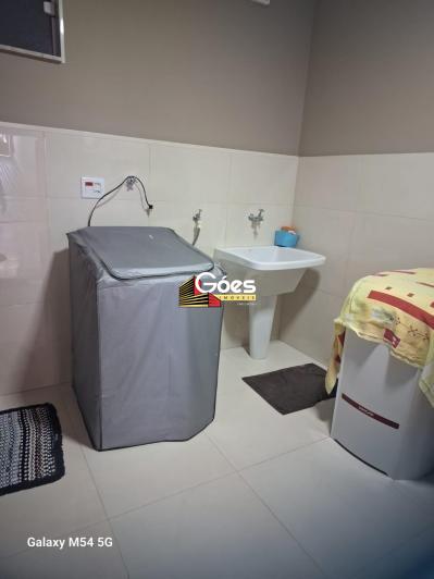 Casa à venda em Jardim Estrela: 