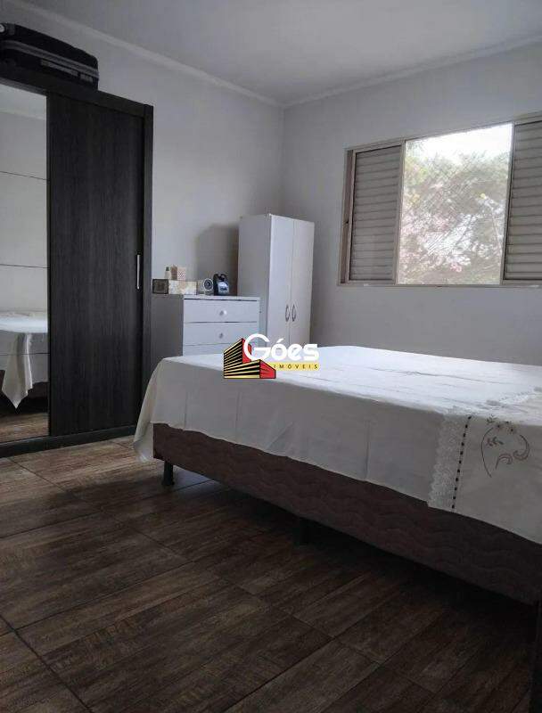 Casa, 3 quartos, 212 m² - Foto 13