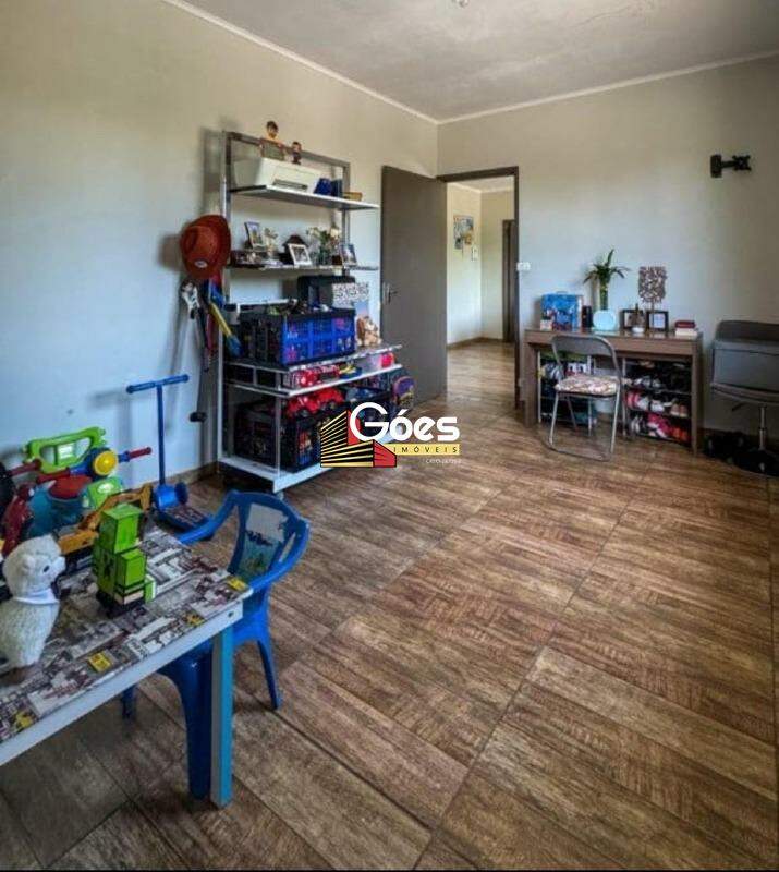 Casa, 3 quartos, 212 m² - Foto 8