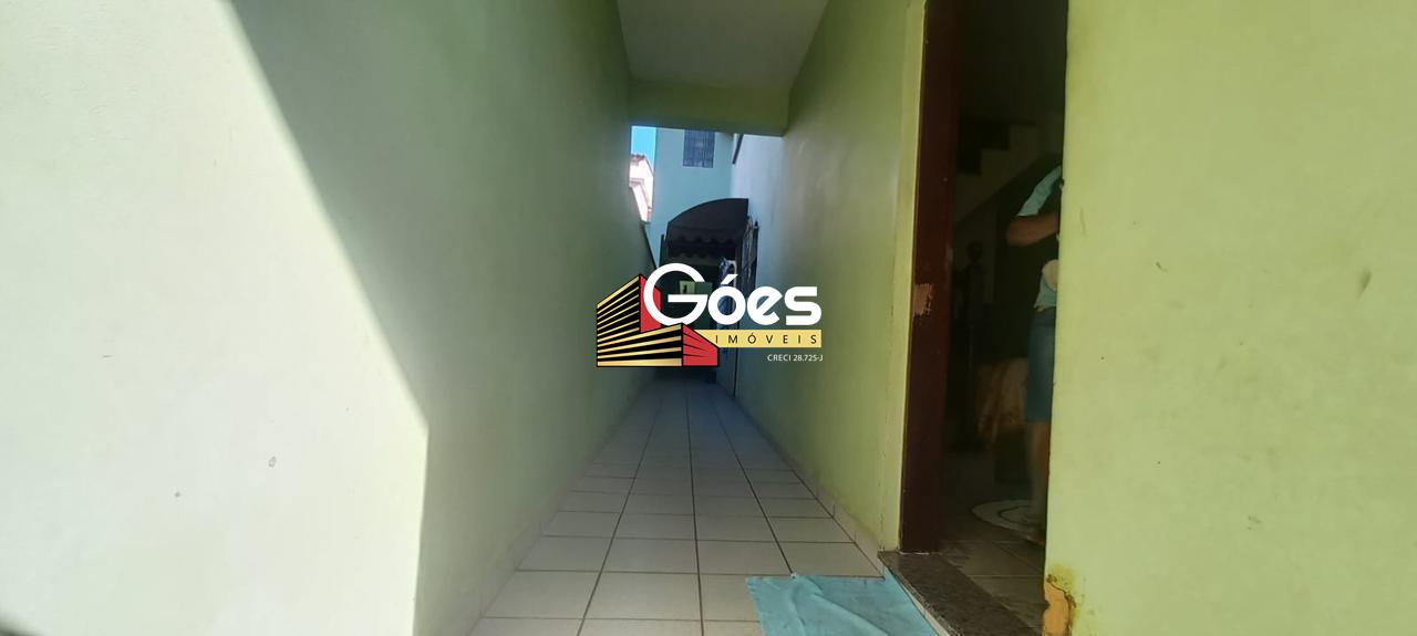 Sobrado à venda em Jardim Santa Lídia: 