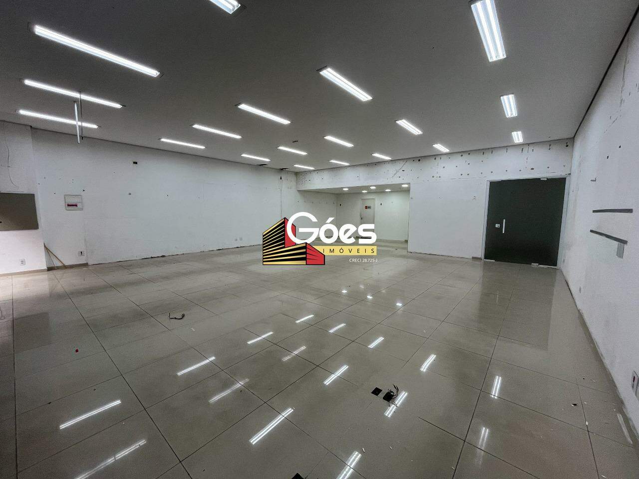 Loja-Salão, 200 m² - Foto 12