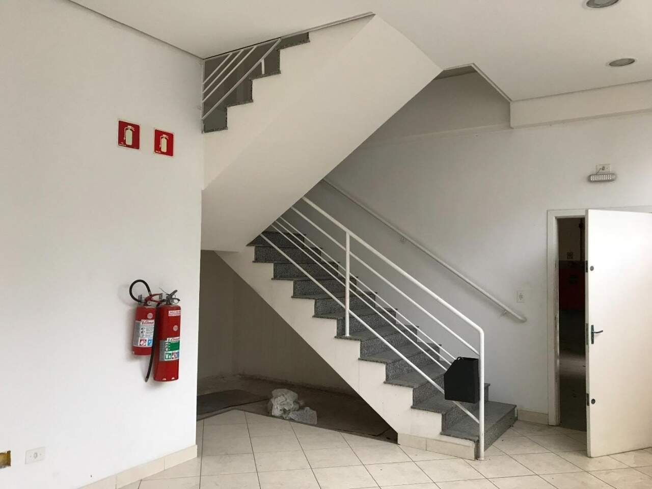 Depósito-Galpão, 1140 m² - Foto 9