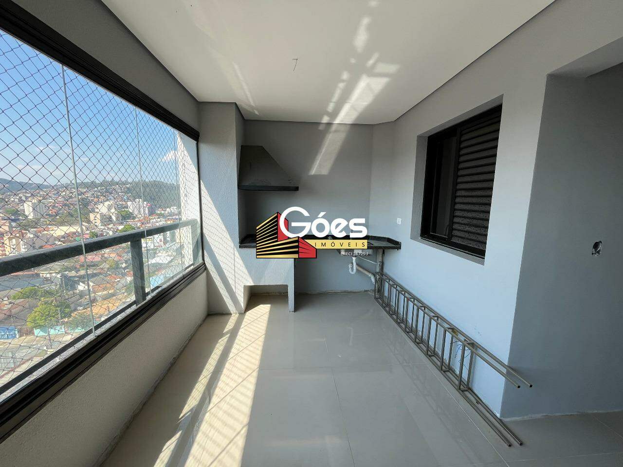 Apartamento à venda com 3 quartos, 83m² - Foto 3