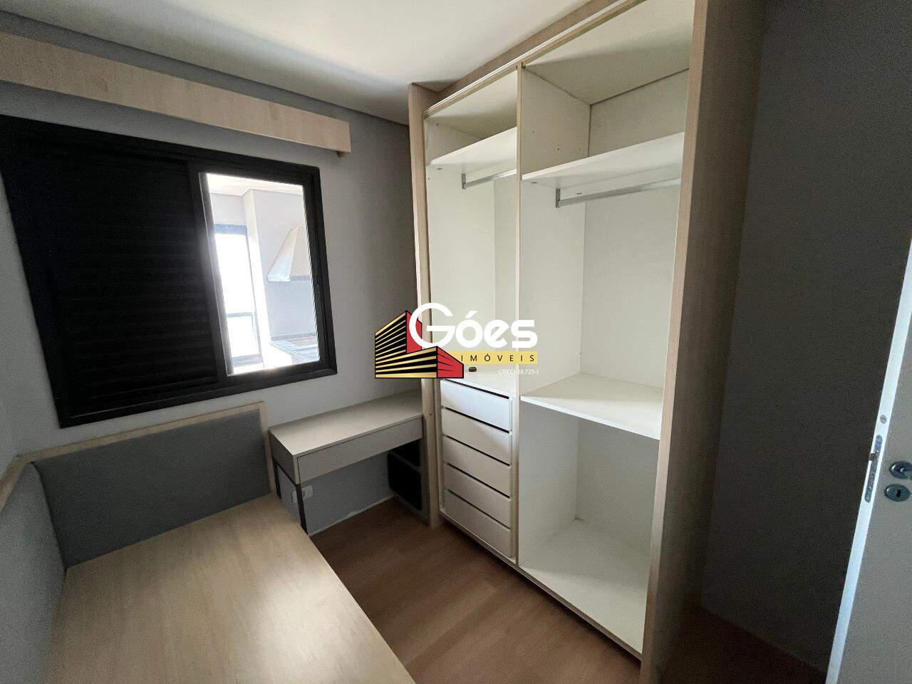 Apartamento à venda com 3 quartos, 83m² - Foto 18