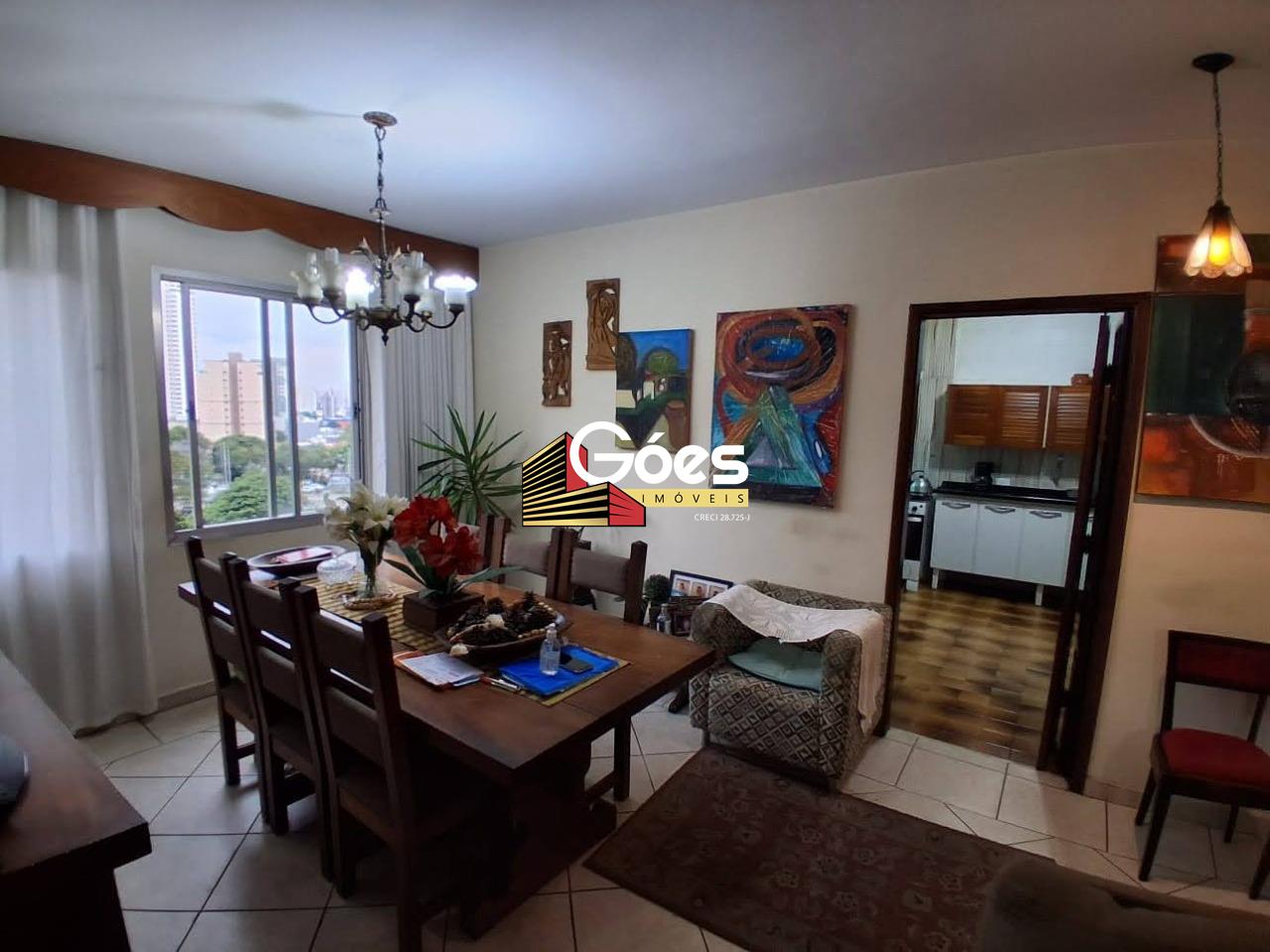 Apartamento à venda em Centro: 