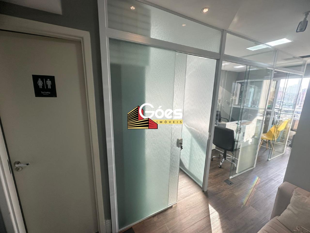 Salas/Conjuntos à venda em Centro: 