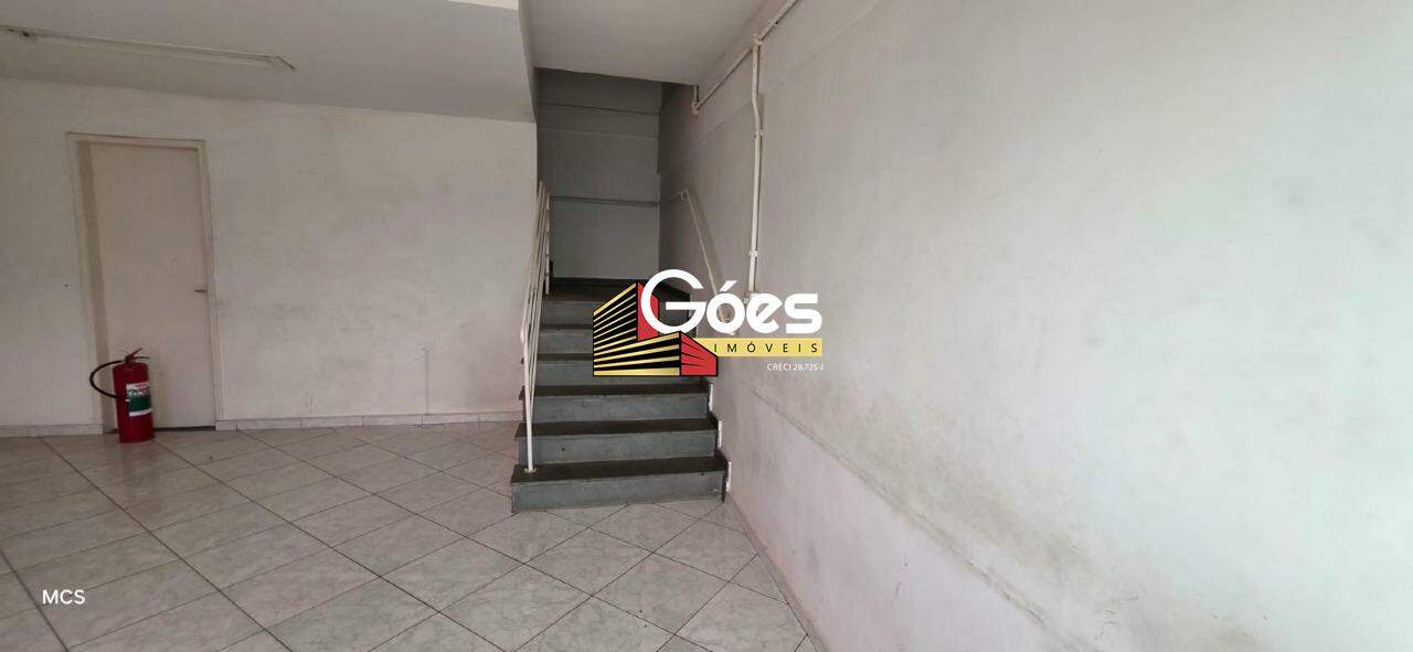 Depósito-Galpão, 740 m² - Foto 25