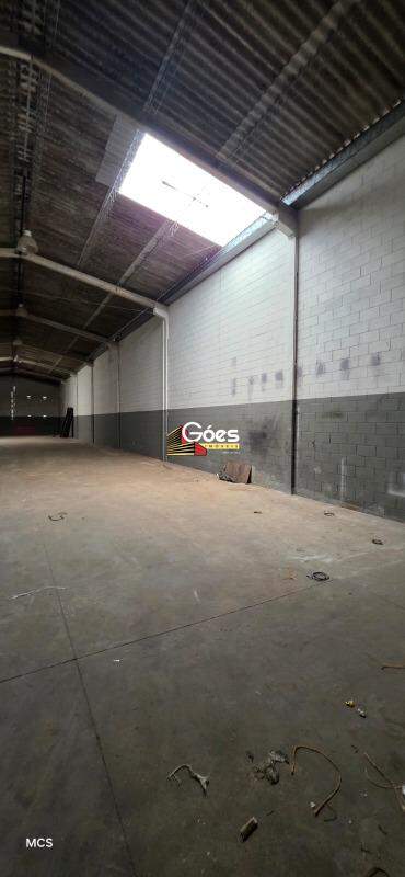 Depósito-Galpão, 740 m² - Foto 18