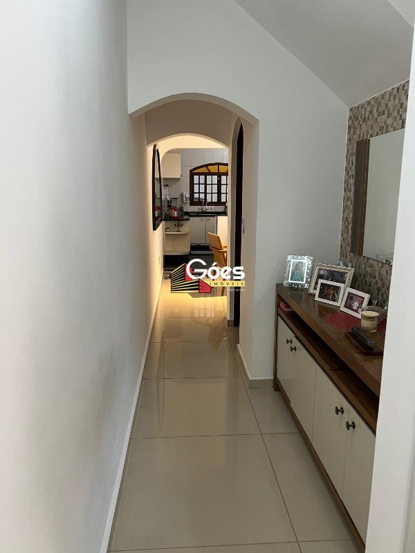 Sobrado à venda em Parque das Nações: 