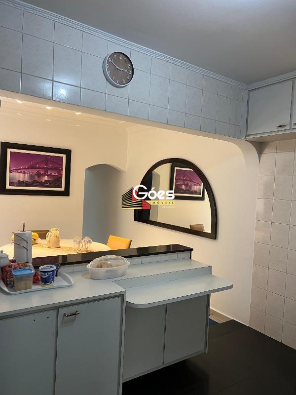 Sobrado à venda em Parque das Nações: 