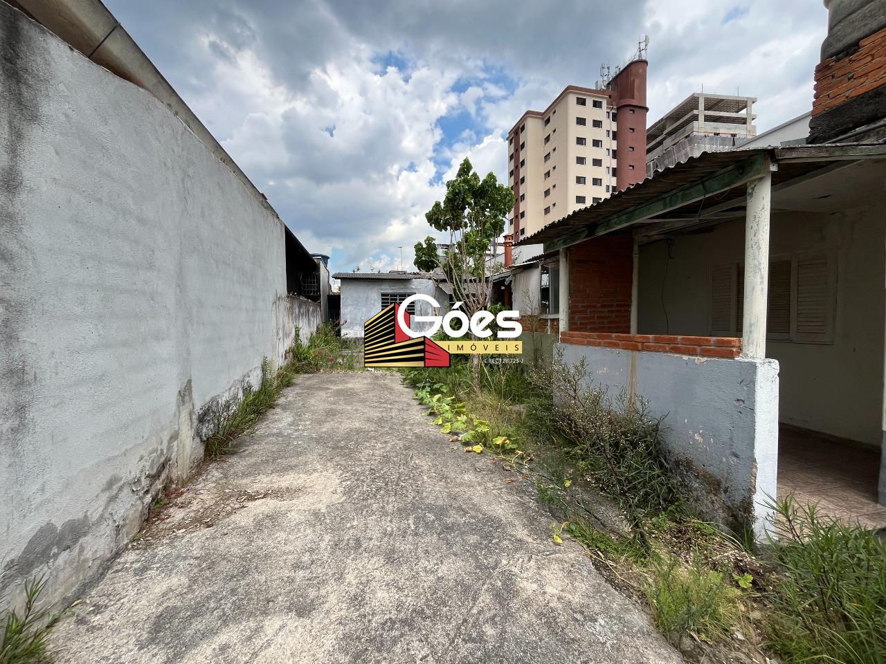 Terreno à venda em Vila Bocaina: 