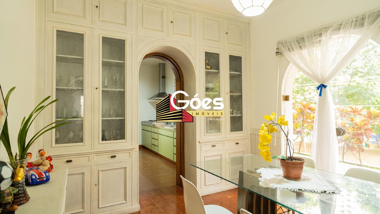 Casa à venda em Saúde: 