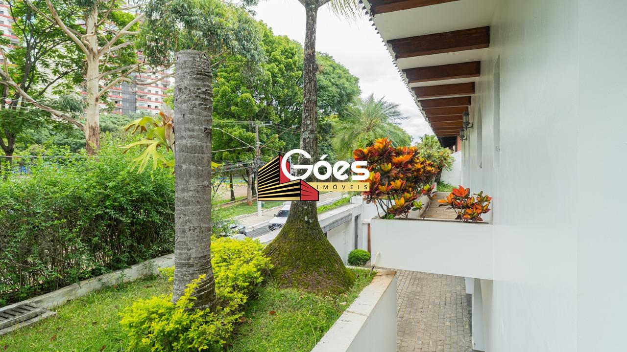 Casa à venda em Saúde: 