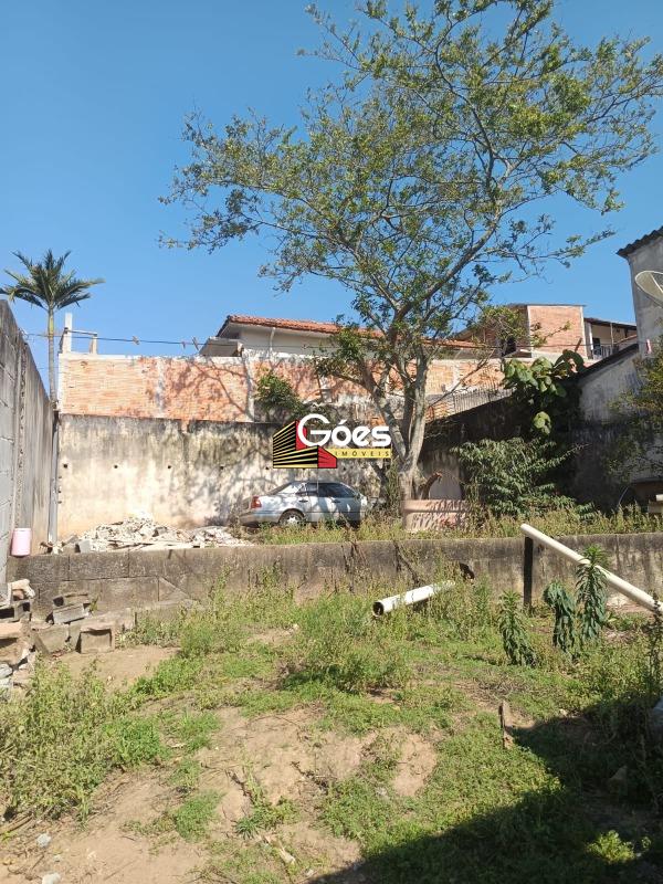 Casa à venda em Centro Alto: 