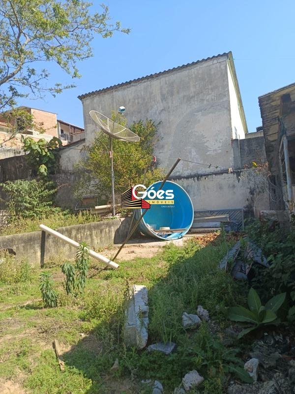 Casa à venda em Centro Alto: 