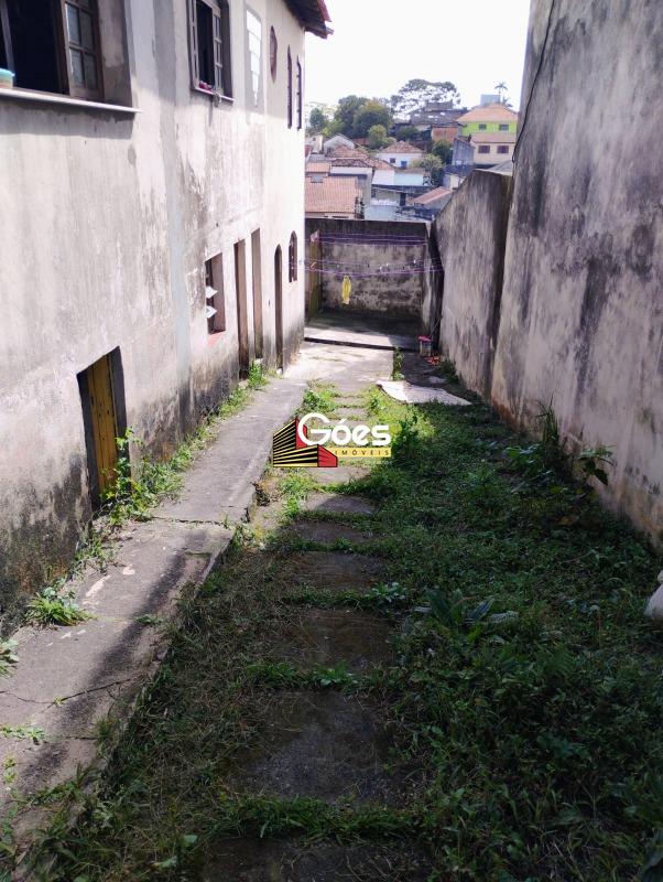 Casa à venda em Centro Alto: 