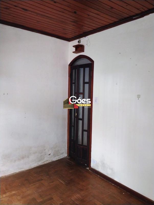 Casa à venda em Centro Alto: 