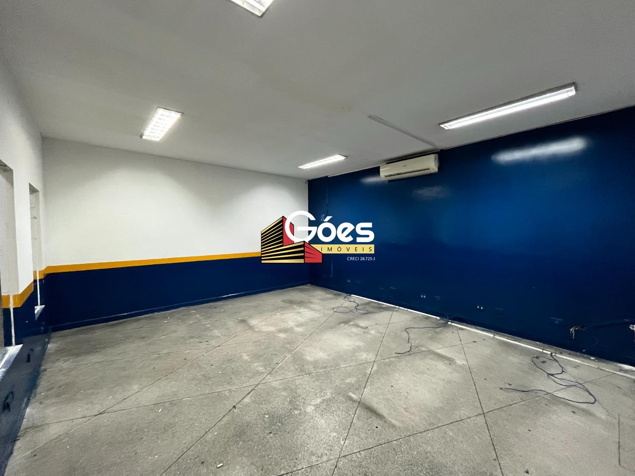 Salão para aluguel em Vila Guarani: 