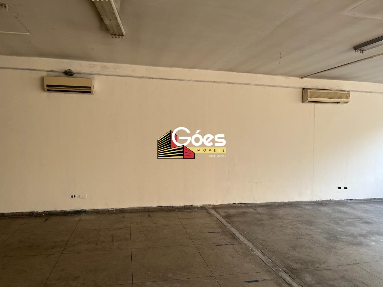 Salão para aluguel em Vila Guarani: 