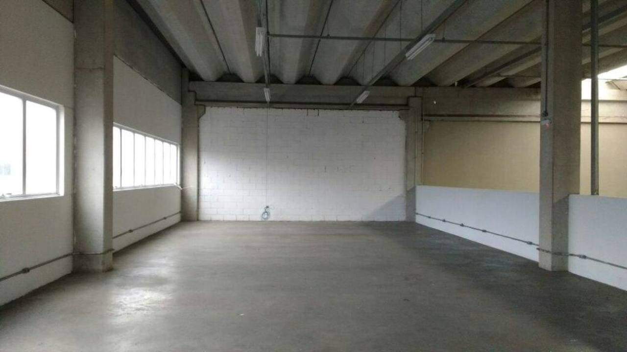 Depósito-Galpão-Armazém para alugar, 1025m² - Foto 12