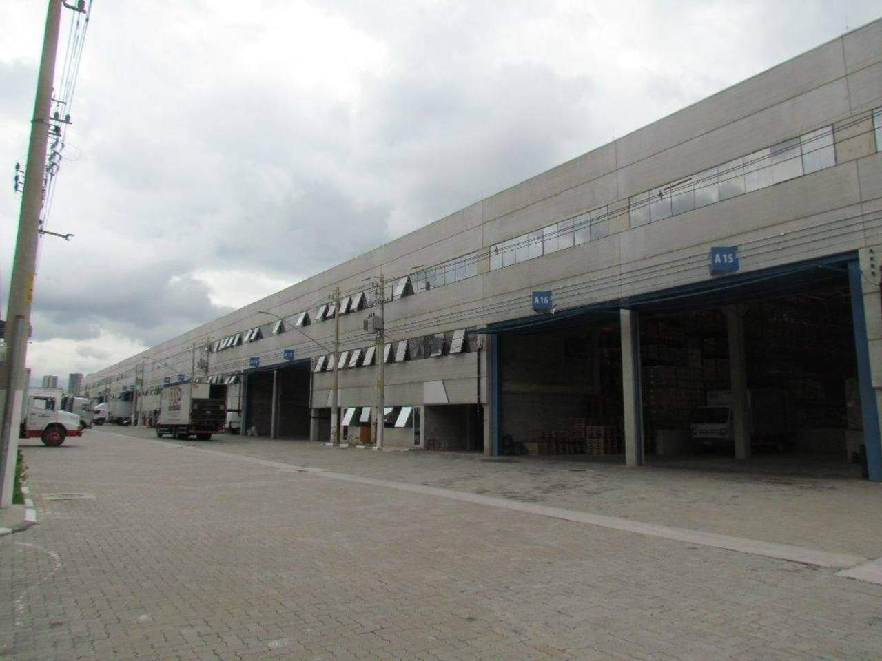 Depósito-Galpão-Armazém para alugar, 1025m² - Foto 15