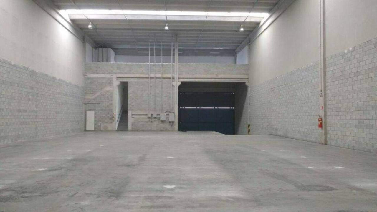 Depósito-Galpão-Armazém para alugar, 1025m² - Foto 23