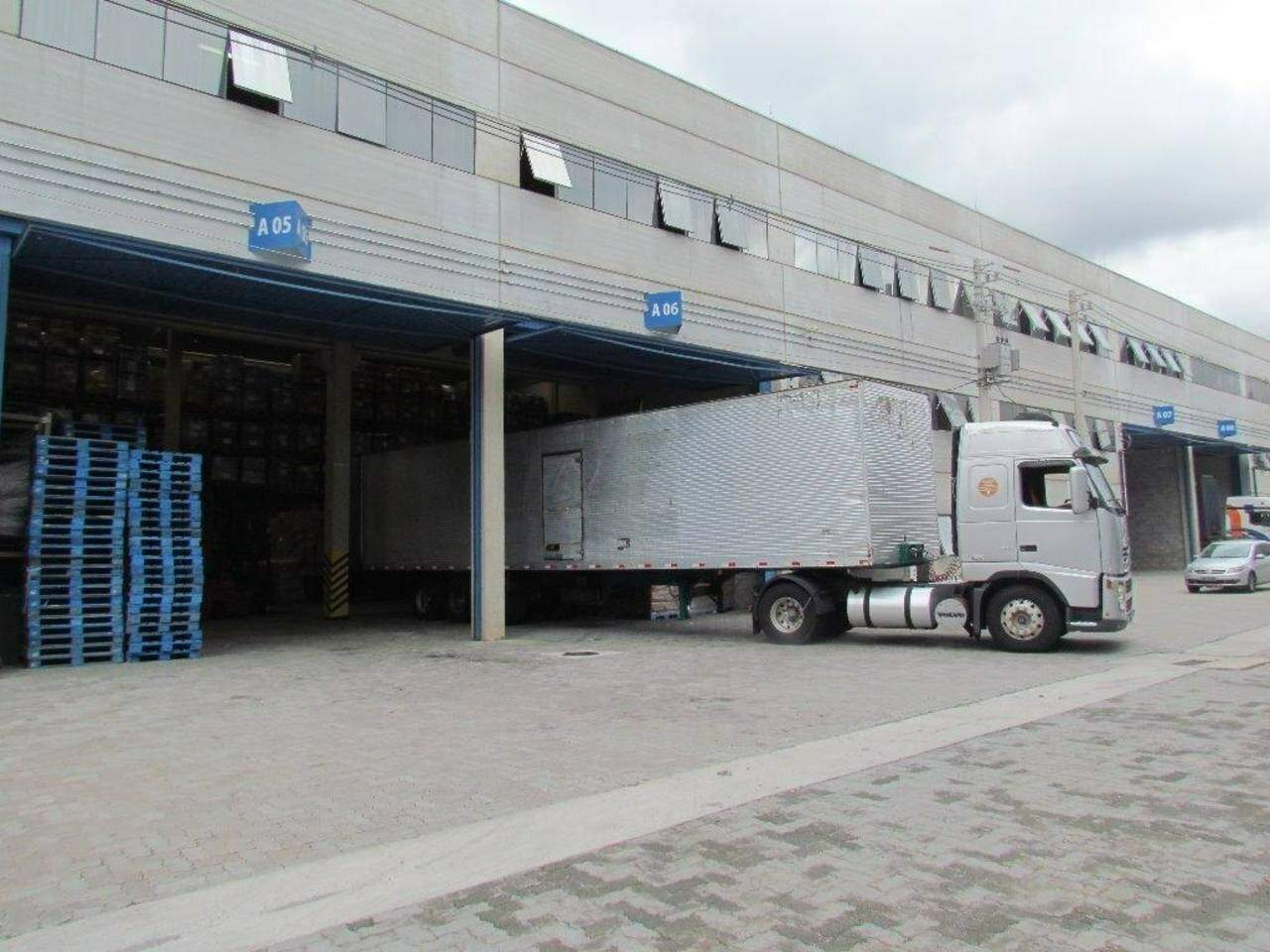 Depósito-Galpão-Armazém para alugar, 1025m² - Foto 25