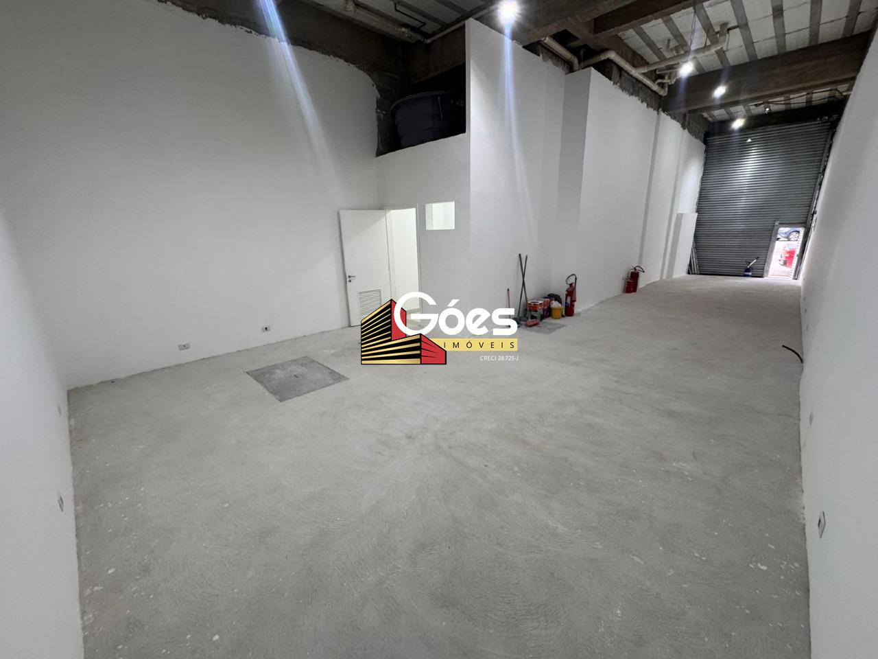 Salão para aluguel em Matriz: 