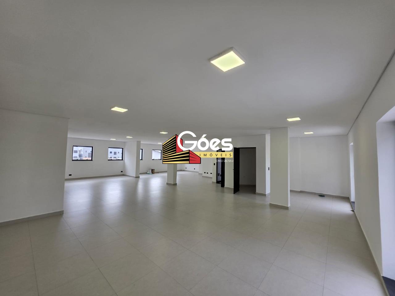 Salas/Conjuntos para aluguel em Matriz: 