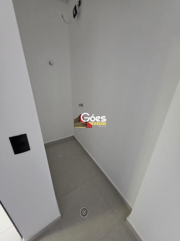 Salas/Conjuntos para aluguel em Matriz: 