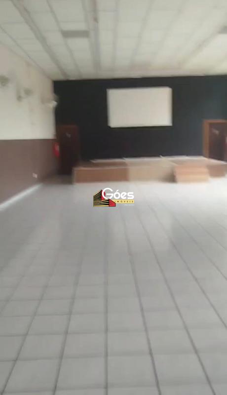 Salão para aluguel em Jardim São Jorge do Guapituba: 