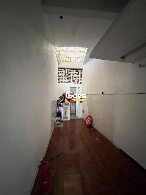 Salão para aluguel em Vila Bocaina: 