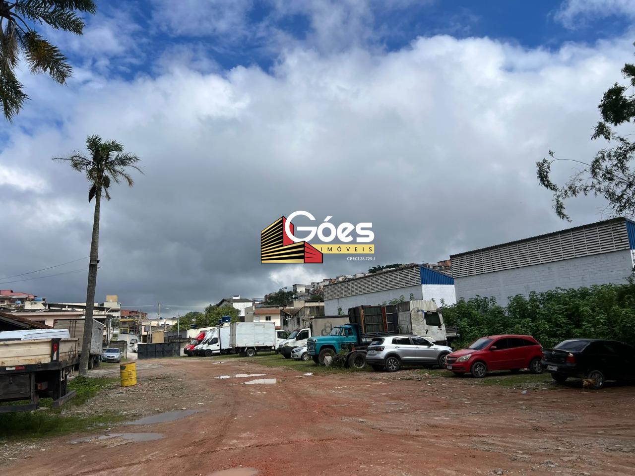 Terreno à venda em Vila Falchi: 