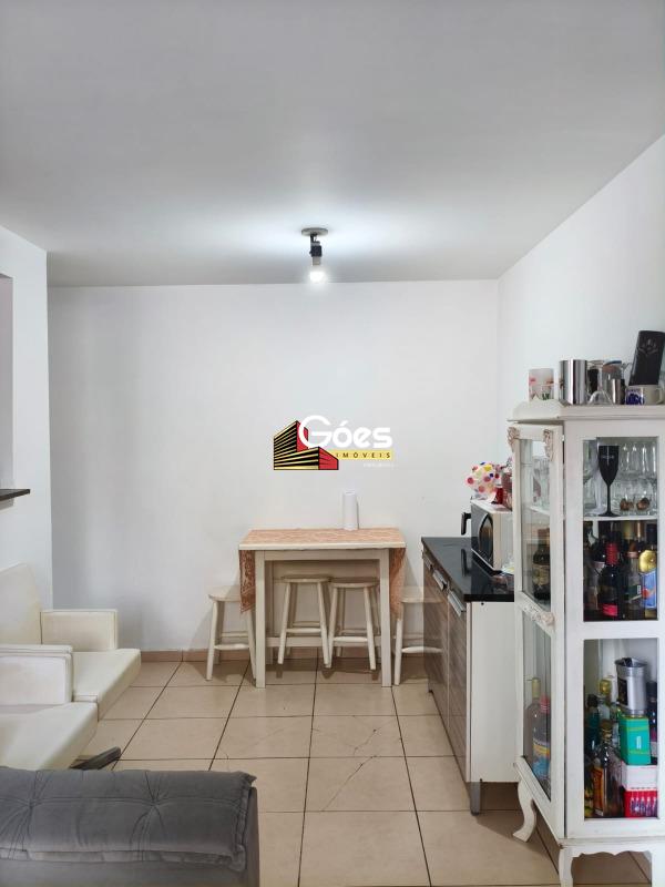 Apartamento à venda em Parque São Vicente: 