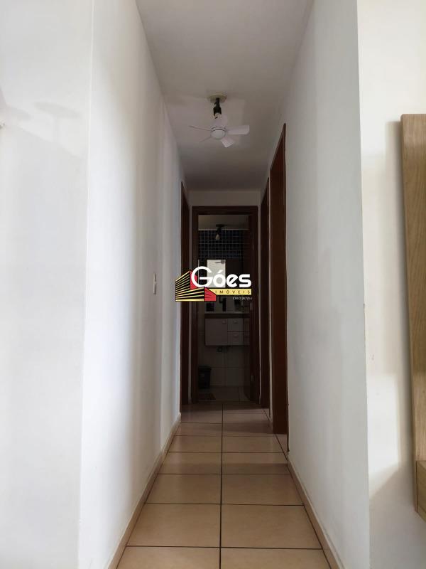 Apartamento à venda em Parque São Vicente: 