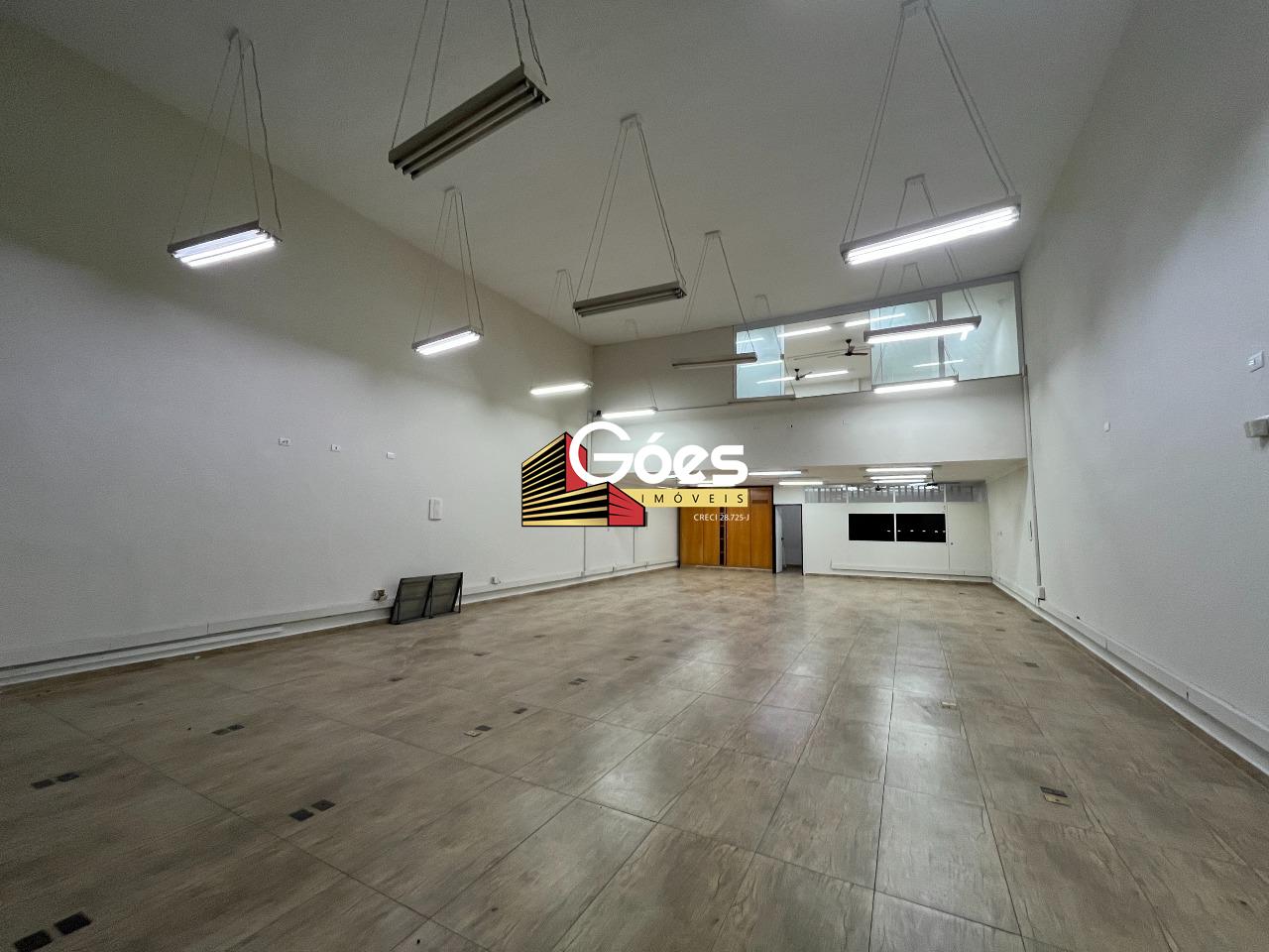 Salão para aluguel em Centro: 