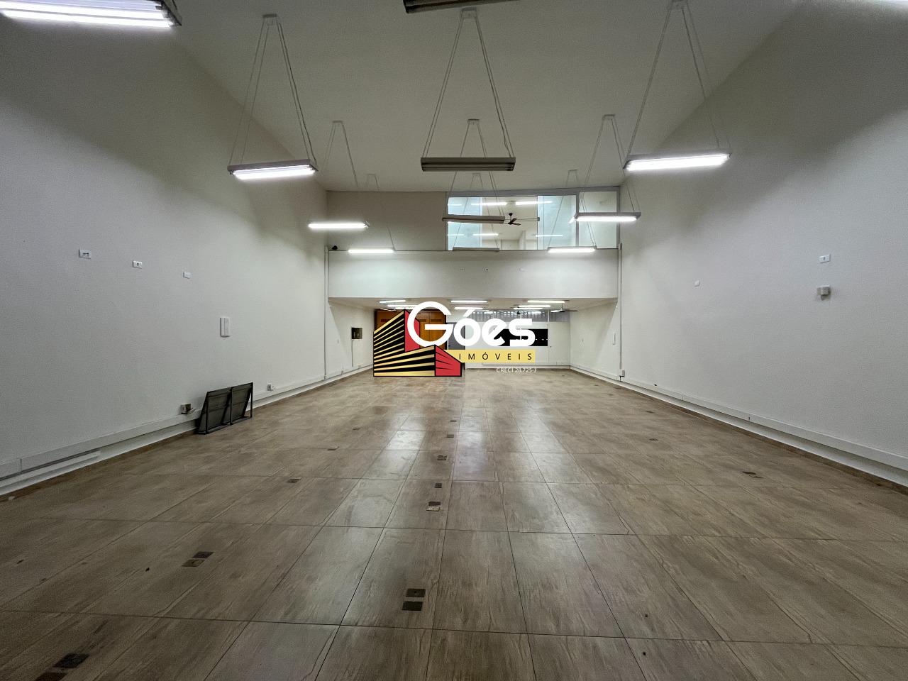 Salão para aluguel em Centro: 