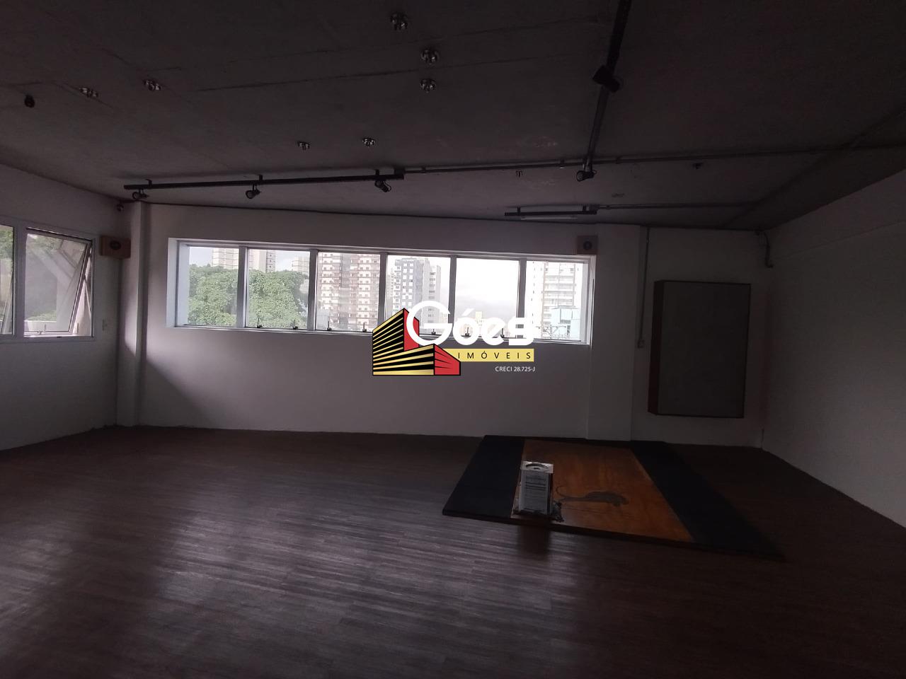 Salas/Conjuntos para aluguel em Saúde: 