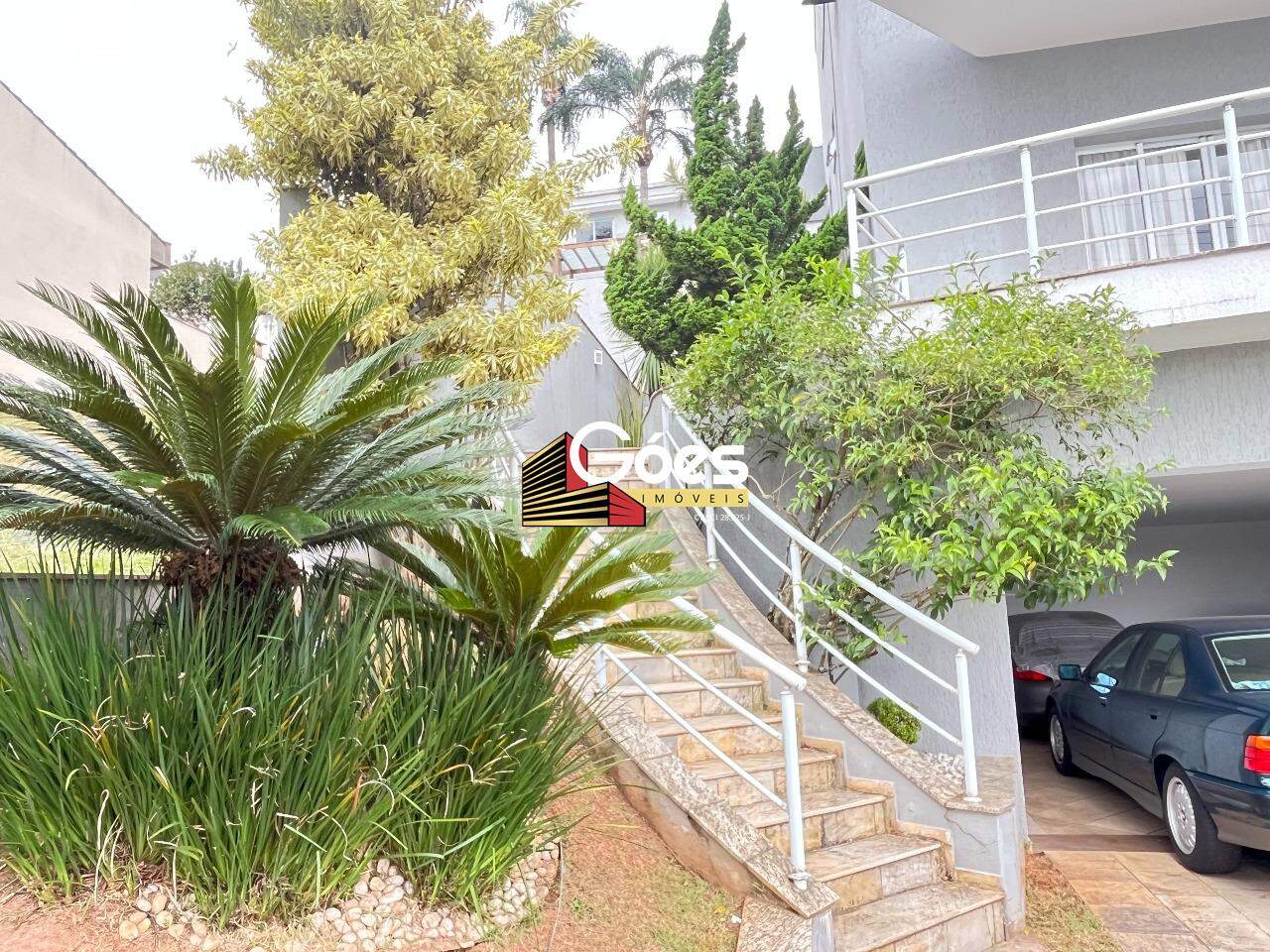 Casa à venda em Parque Terra Nova II: fachada