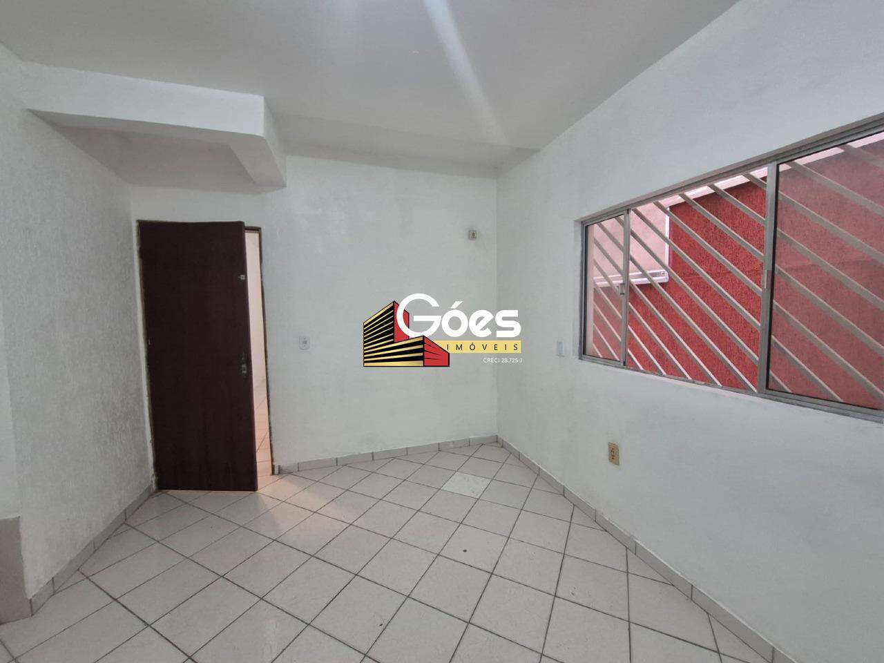 Casa para aluguel em Jardim Itapeva: 